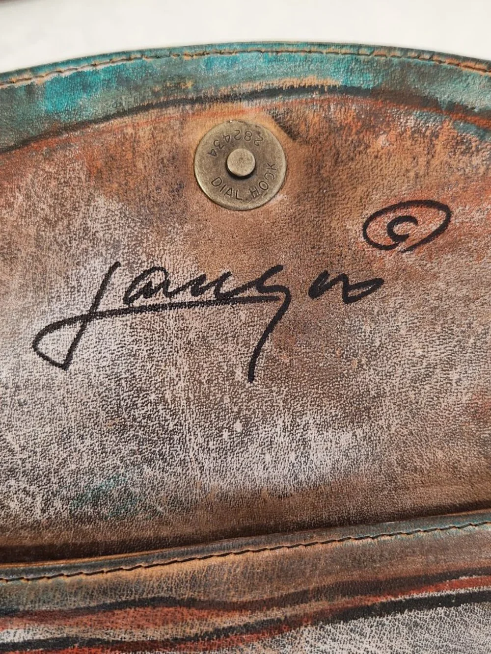 Vintage JANE YOO Leather Wearable Art Signed Shoulder Bag Front Snap Flap Hand P